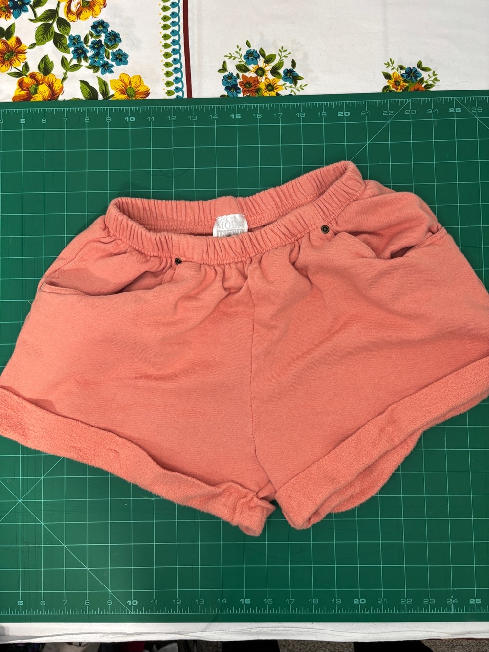 Vintage Moda International Women’s 100% Cotton Soft Coral Shorts Elastic Waist